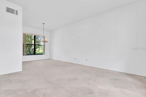 Villa ou maison à vendre à Orlando, Floride: 3 chambres, 192.49 m2 № 2302954 - photo 15