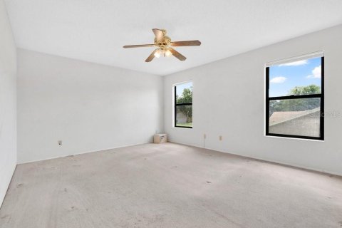 Villa ou maison à vendre à Orlando, Floride: 3 chambres, 192.49 m2 № 2302954 - photo 23