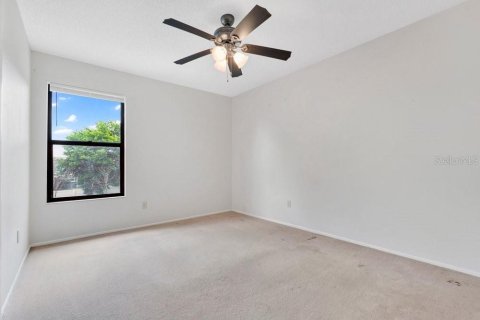 Villa ou maison à vendre à Orlando, Floride: 3 chambres, 192.49 m2 № 2302954 - photo 17