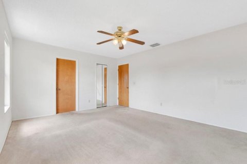 Villa ou maison à vendre à Orlando, Floride: 3 chambres, 192.49 m2 № 2302954 - photo 21