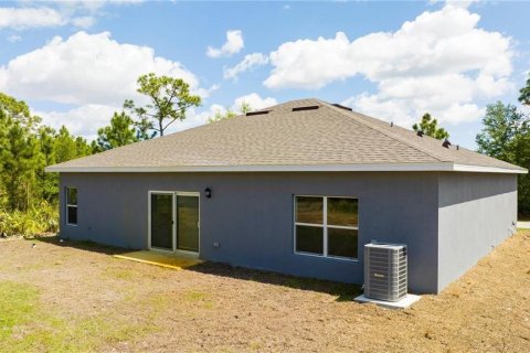Villa ou maison à louer à Palm Bay, Floride: 4 chambres, 160.16 m2 № 2429340 - photo 24
