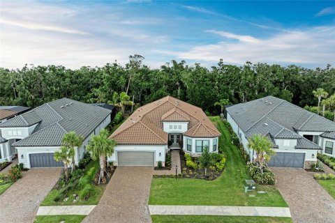 House in Bradenton, Florida 3 bedrooms, 288.09 sq.m. № 1681973 - photo 29