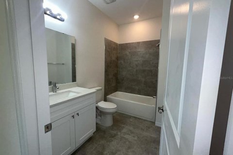 Apartamento en alquiler en Bartow, Florida, 3 dormitorios, 113.62 m2 № 1850098 - foto 6