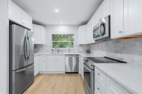 Casa en venta en Sarasota, Florida, 3 dormitorios, 155.7 m2 № 2203914 - foto 10