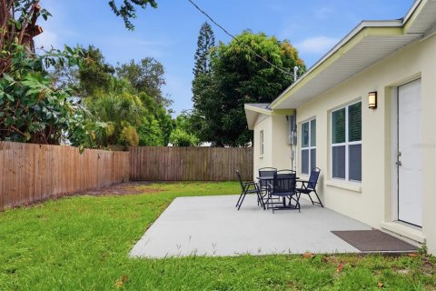Casa en venta en Sarasota, Florida, 3 dormitorios, 155.7 m2 № 2203914 - foto 24