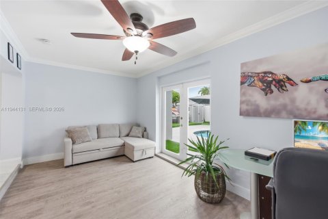 Villa ou maison à vendre à Sunrise, Floride: 4 chambres, 142.79 m2 № 2001177 - photo 17