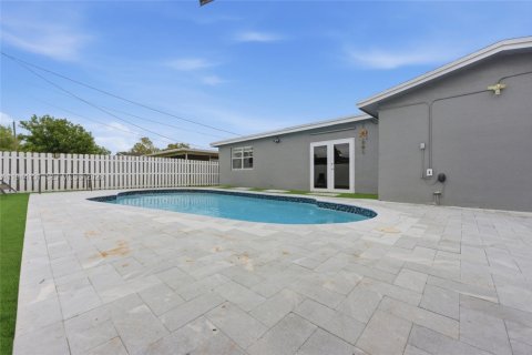 Villa ou maison à vendre à Sunrise, Floride: 4 chambres, 142.79 m2 № 2001177 - photo 30