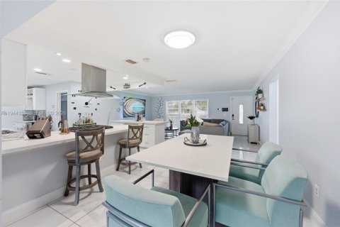 Villa ou maison à vendre à Sunrise, Floride: 4 chambres, 142.79 m2 № 2001177 - photo 15