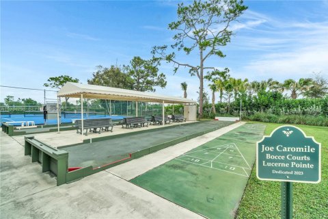 Снять в аренду квартиру в Лейк-Уорт, Флорида 2 спальни, 94.76м2, № 1992662 - фото 21