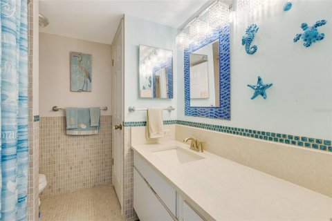 Copropriété à vendre à Sarasota, Floride: 3 chambres, 128.21 m2 № 1690828 - photo 27