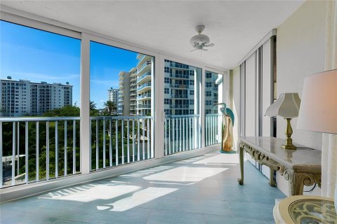 Copropriété à vendre à Sarasota, Floride: 3 chambres, 128.21 m2 № 1690828 - photo 13