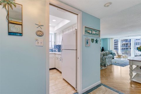Copropriété à vendre à Sarasota, Floride: 3 chambres, 128.21 m2 № 1690828 - photo 4