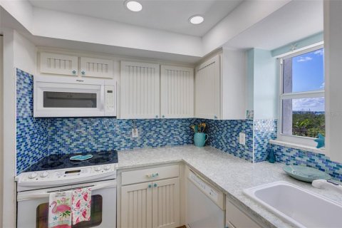 Copropriété à vendre à Sarasota, Floride: 3 chambres, 128.21 m2 № 1690828 - photo 8