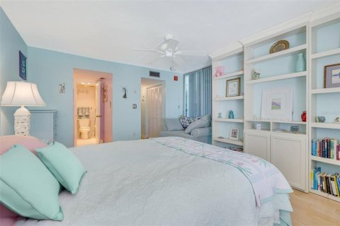 Copropriété à vendre à Sarasota, Floride: 3 chambres, 128.21 m2 № 1690828 - photo 19