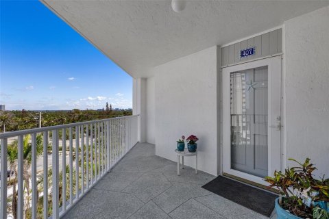 Copropriété à vendre à Sarasota, Floride: 3 chambres, 128.21 m2 № 1690828 - photo 2