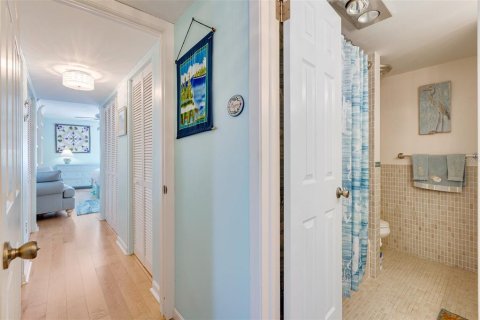Copropriété à vendre à Sarasota, Floride: 3 chambres, 128.21 m2 № 1690828 - photo 15