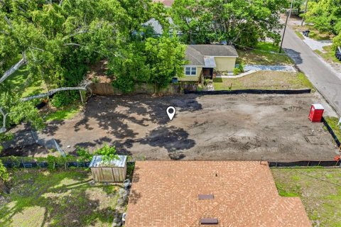 House in Tampa, Florida 4 bedrooms, 288 sq.m. № 2140285 - photo 6