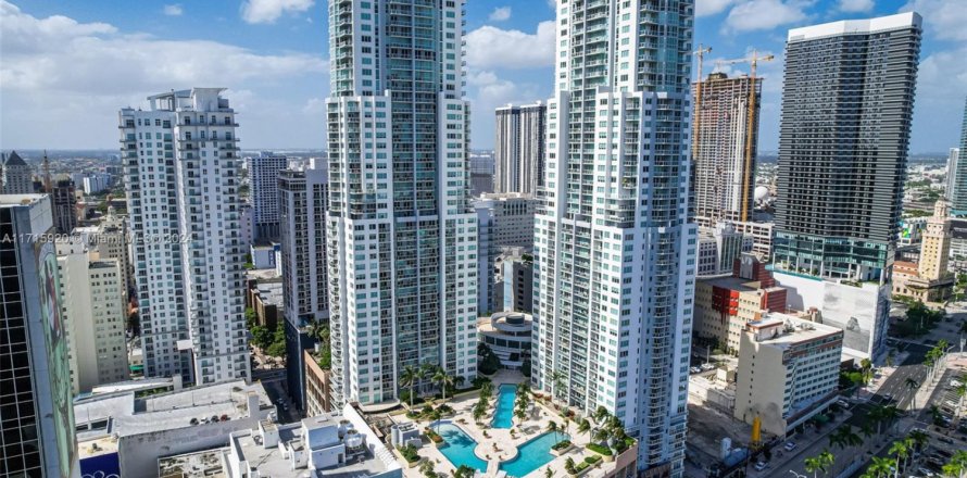 Condo in Miami, Florida, 1 bedroom  № 1467524