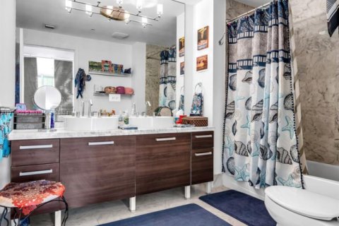 Condo in Miami, Florida, 1 bedroom  № 1467524 - photo 18