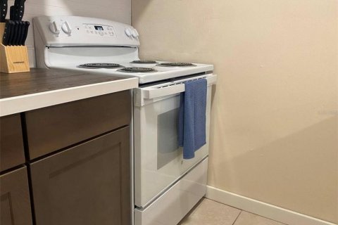 Купить коммерческую недвижимость в Гейнсвилл, Флорида 2 спальни, 172.8м2, № 1429175 - фото 6
