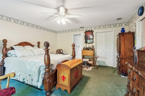 House in Orlando, Florida 5 bedrooms, 223.8 sq.m. № 1651705 - photo 10
