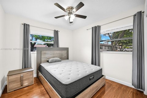 Villa ou maison à louer à Deerfield Beach, Floride: 2 chambres, 104.98 m2 № 2058339 - photo 14