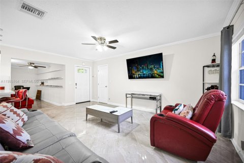 Villa ou maison à louer à Deerfield Beach, Floride: 2 chambres, 104.98 m2 № 2058339 - photo 3