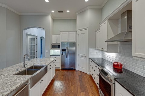 House in Lakeland, Florida 2 bedrooms, 185.99 sq.m. № 1717592 - photo 18