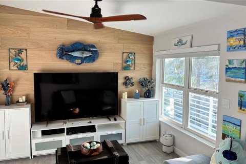 Appartement à louer à Hillsboro Beach, Floride: 2 chambres, 92.9 m2 № 2242692 - photo 18