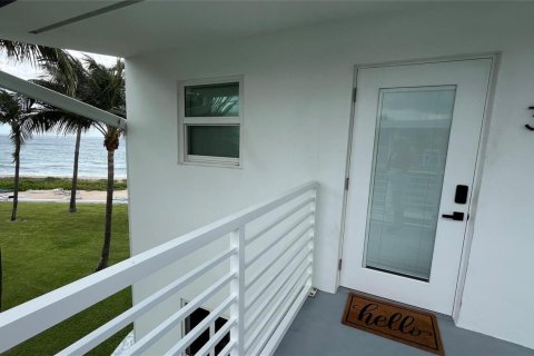 Appartement à louer à Hillsboro Beach, Floride: 2 chambres, 92.9 m2 № 2242692 - photo 20