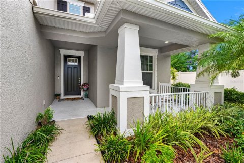 House in Tampa, Florida 4 bedrooms, 322.09 sq.m. № 1836861 - photo 7