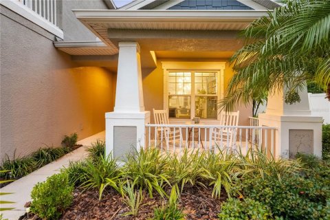 House in Tampa, Florida 4 bedrooms, 322.09 sq.m. № 1836861 - photo 6