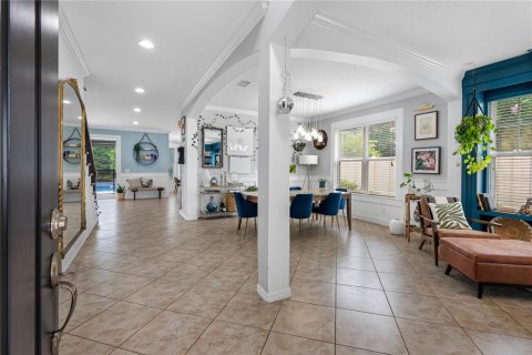 House in Tampa, Florida 4 bedrooms, 322.09 sq.m. № 1836861 - photo 11