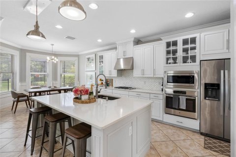 House in Tampa, Florida 4 bedrooms, 322.09 sq.m. № 1836861 - photo 30