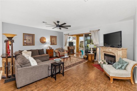 Casa en venta en Tavares, Florida, 3 dormitorios, 176.7 m2 № 2237987 - foto 3
