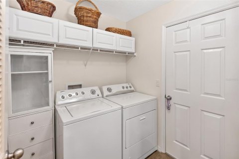 Casa en venta en Tavares, Florida, 3 dormitorios, 176.7 m2 № 2237987 - foto 24