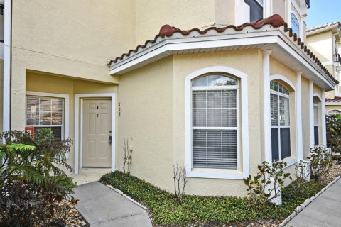 Condo à Altamonte Springs, Floride, 3 chambres  № 2349261