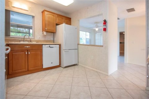 Villa ou maison à vendre à Sun City Center, Floride: 2 chambres, 121.89 m2 № 1598336 - photo 2