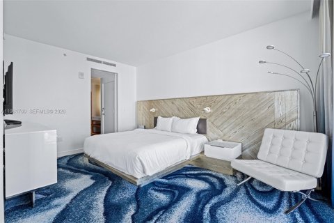 Condominio en venta en Fort Lauderdale, Florida, 2 dormitorios, 109.25 m2 № 2024542 - foto 19