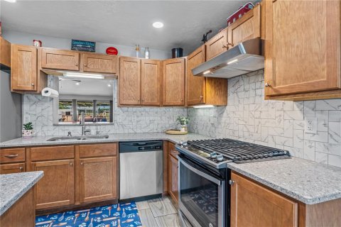 Villa ou maison à vendre à Bunnell, Floride: 6 chambres, 306.76 m2 № 2398827 - photo 22