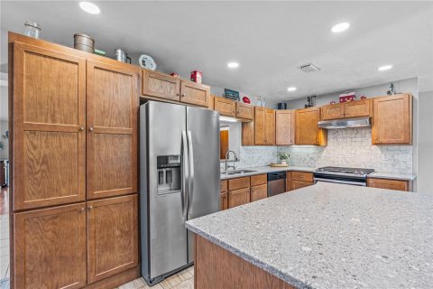 Villa ou maison à vendre à Bunnell, Floride: 6 chambres, 306.76 m2 № 2398827 - photo 20