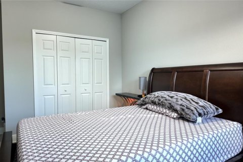 Touwnhouse à vendre à Bradenton, Floride: 3 chambres, 156.08 m2 № 2354917 - photo 28