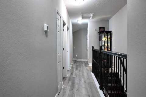Touwnhouse à vendre à Bradenton, Floride: 3 chambres, 156.08 m2 № 2354917 - photo 15