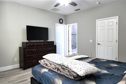 Touwnhouse à vendre à Bradenton, Floride: 3 chambres, 156.08 m2 № 2354917 - photo 19