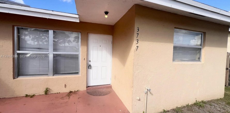 Villa ou maison à Greenacres, Floride 2 chambres, 103.12 m2 № 2076431