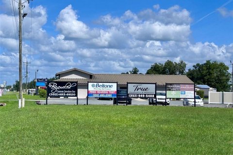 Immobilier commercial à louer à Chiefland, Floride: 304.07 m2 № 2425320 - photo 9