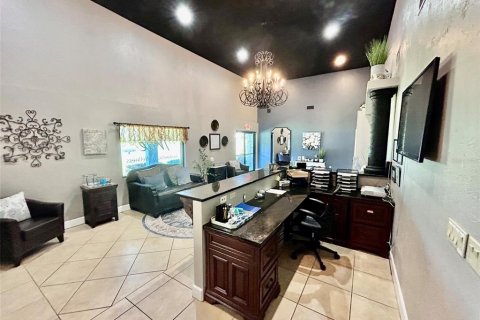 Immobilier commercial à louer à Chiefland, Floride: 304.07 m2 № 2425320 - photo 17