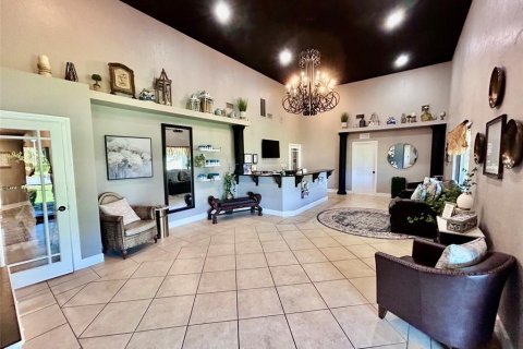Immobilier commercial à louer à Chiefland, Floride: 304.07 m2 № 2425320 - photo 16