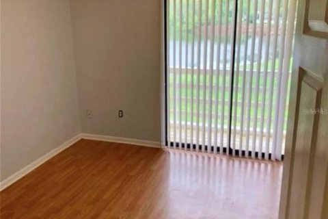 Condominio en alquiler en Land O' Lakes, Florida, 2 dormitorios, 95.88 m2 № 1903359 - foto 6