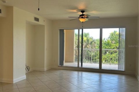 Condominio en venta en New Smyrna Beach, Florida, 3 dormitorios, 162.58 m2 № 2139946 - foto 9